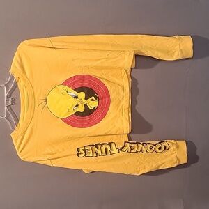 (J11) Looney Tunes Womans sz 4 long sleeve crop top